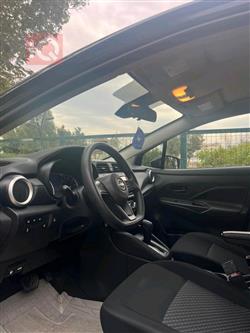 نيسان فيرسا